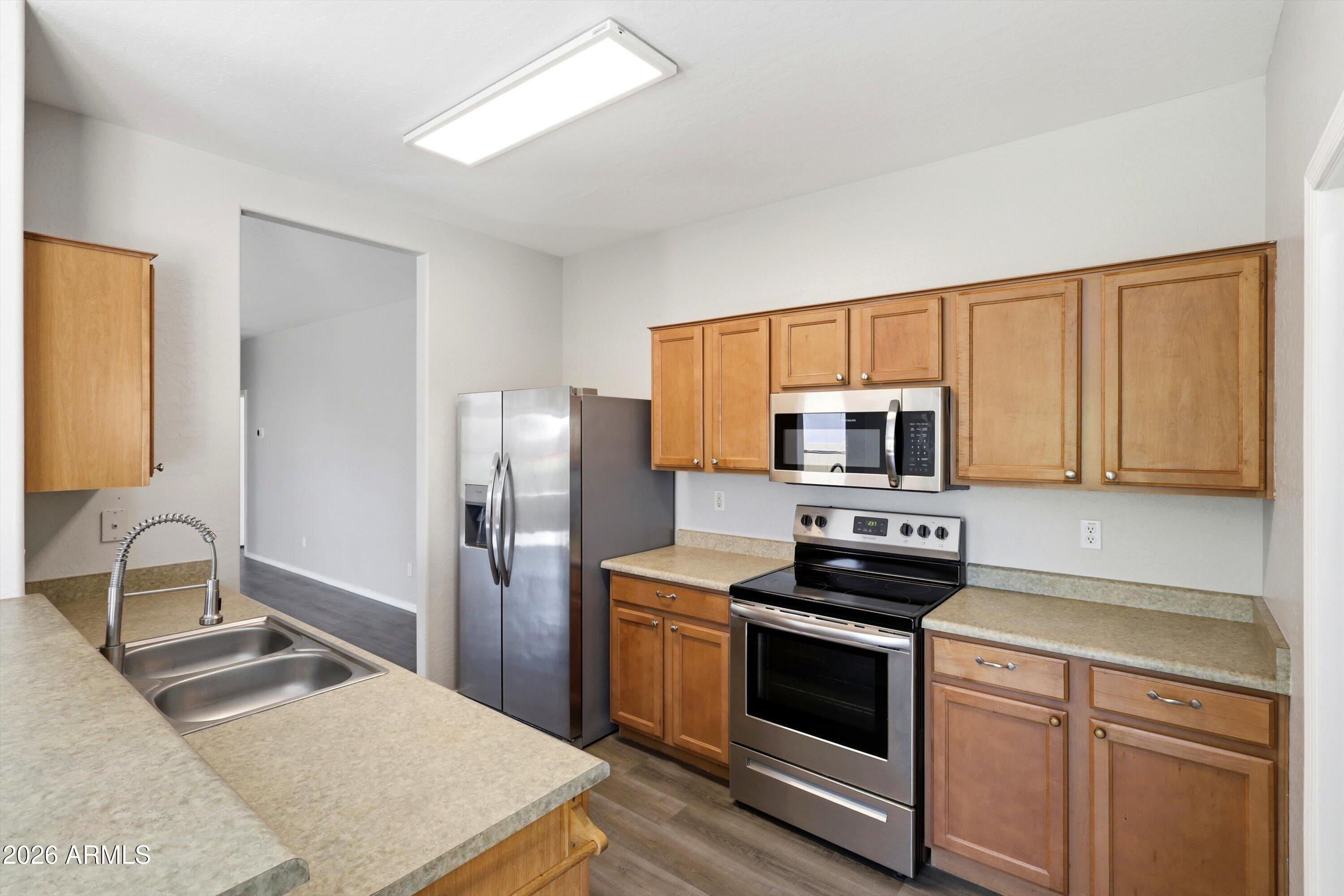 380 Mountain View Road San Tan Valley, AZ 85143 - Photo 3 of 25 17-IMG_3684