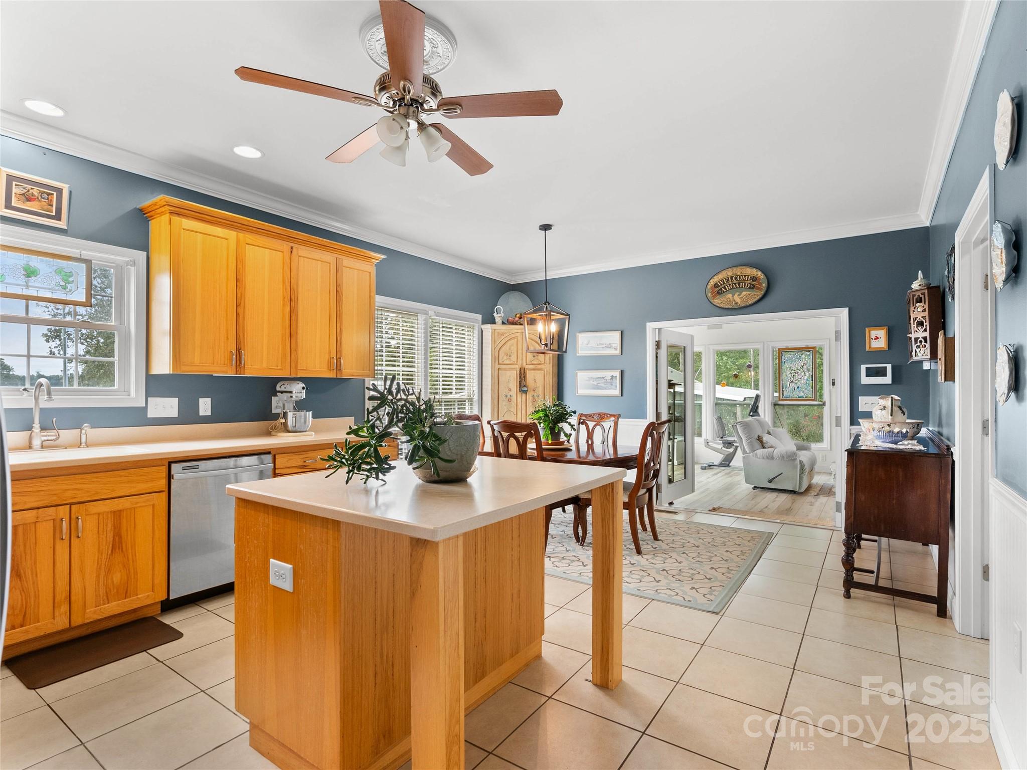 660 Scoggins Road Rutherfordton, NC 28139 - Photo 11 of 48 Gallery Image 11