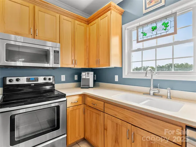 $689,900 | 660 Scoggins Road, Rutherfordton, NC 28139