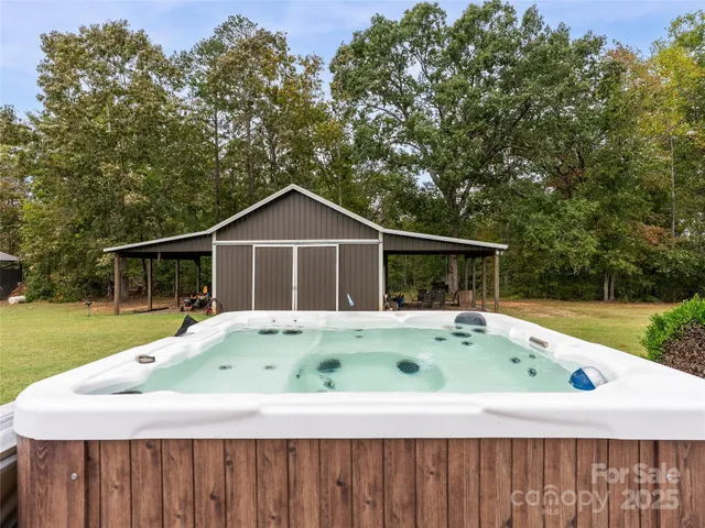 $689,900 | 660 Scoggins Road, Rutherfordton, NC 28139