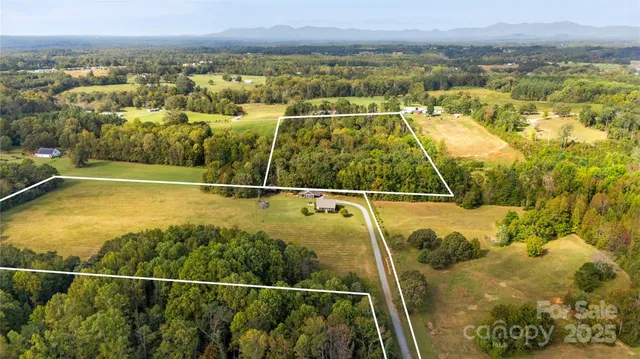 $689,900 | 660 Scoggins Road, Rutherfordton, NC 28139