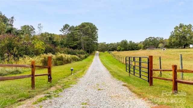 $689,900 | 660 Scoggins Road, Rutherfordton, NC 28139