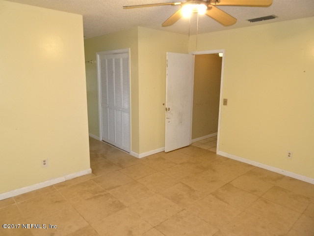 2204 George Wythe Road Orange Park, FL 32073 - Photo 8 of 17 master bedroom pic 2