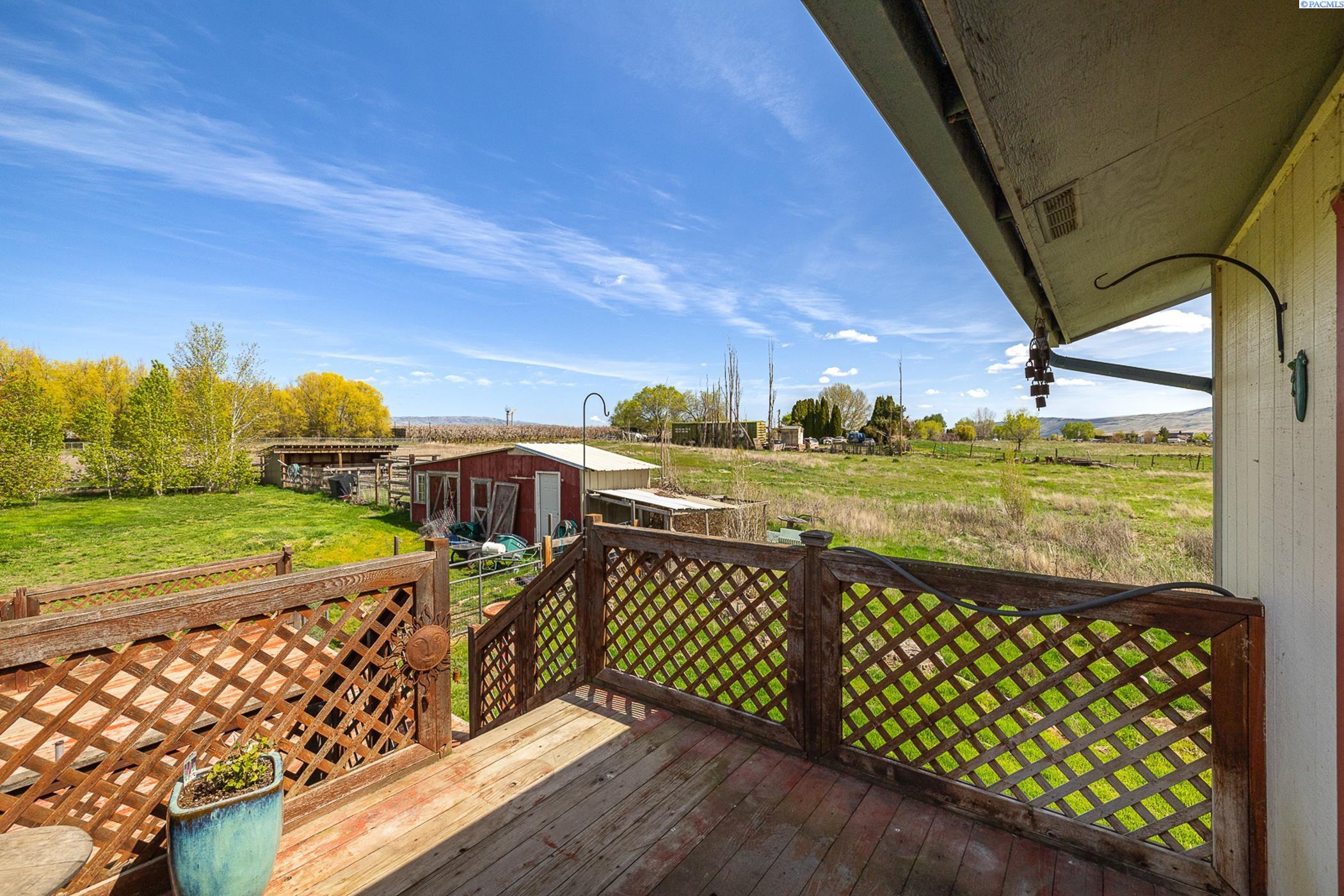 122304 West Heck Road Prosser, WA 99350 - Photo 38 of 48 Gallery Image 38