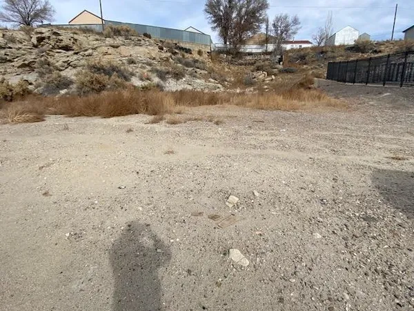 $15,000 | 1126 Elk Street, Rock Springs, WY 82901