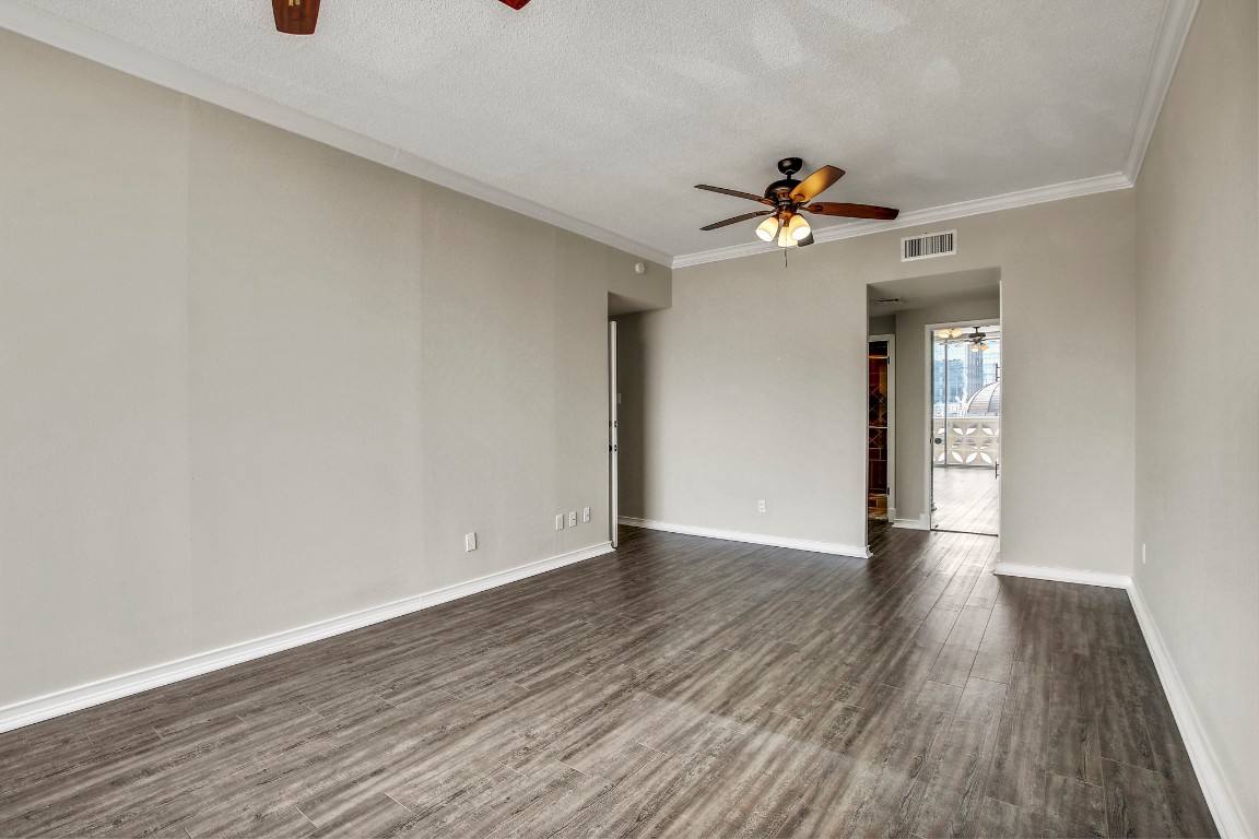 1801 Lavaca Street, Unit 5F Austin, TX 78701 - Photo 16 of 37