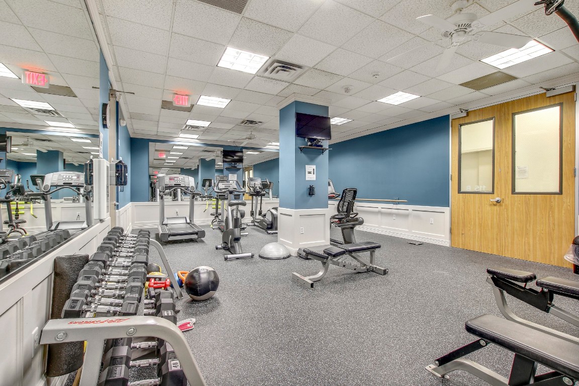 1801 Lavaca Street, Unit 5F Austin, TX 78701 - Photo 30 of 37