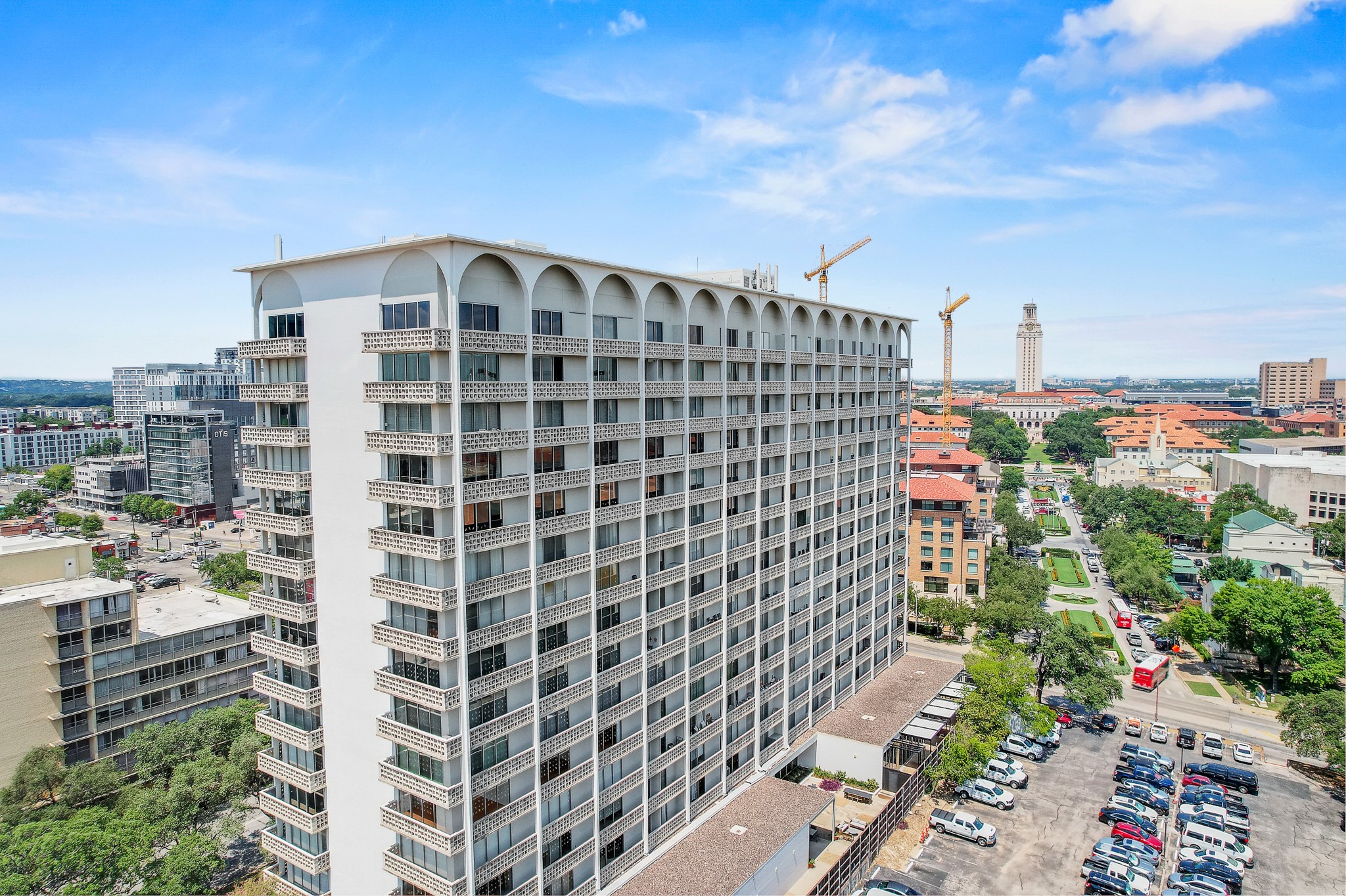 1801 Lavaca Street, Unit 5F Austin, TX 78701 - Photo 34 of 37 a view of a city with tall buildings