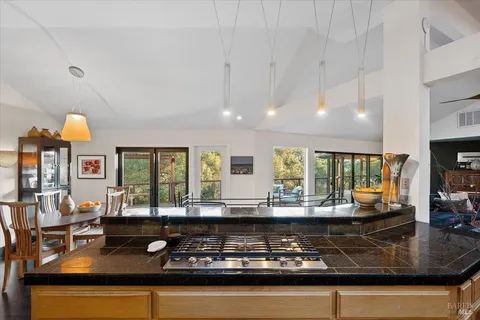 $2,495,000 | 1000 Siesta Way, Sonoma, CA 95476