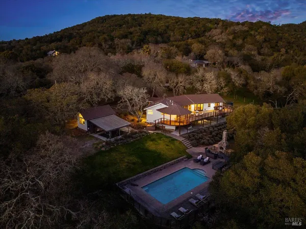 $2,495,000 | 1000 Siesta Way, Sonoma, CA 95476