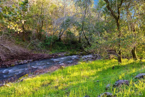 $2,495,000 | 1000 Siesta Way, Sonoma, CA 95476