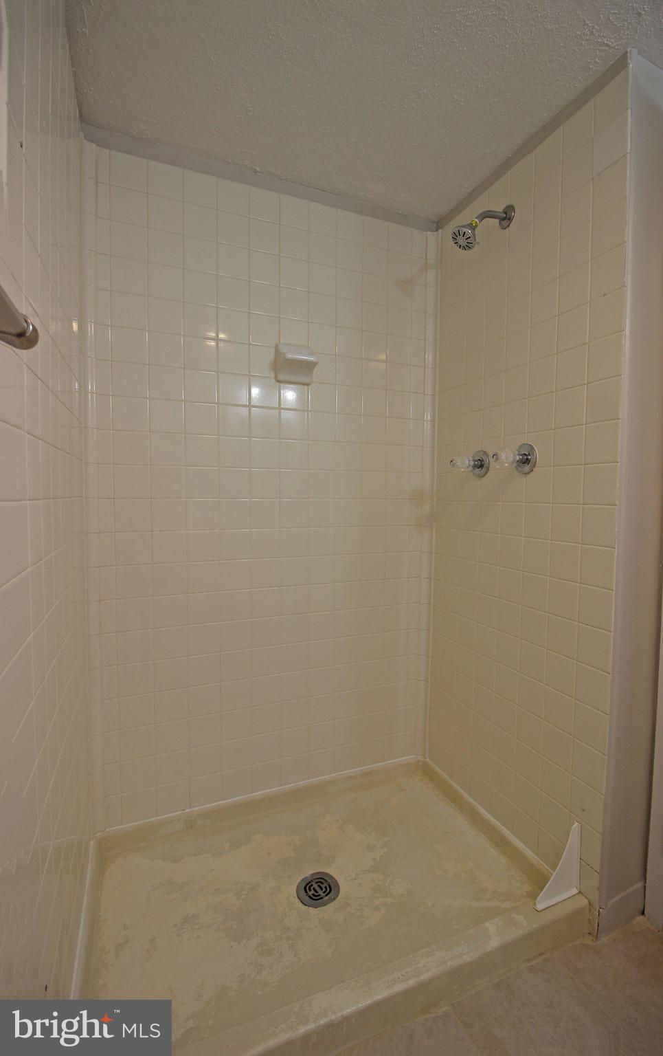 2242 Castle Rock Square, Unit 12C Reston, VA 20191 - Photo 19 of 28