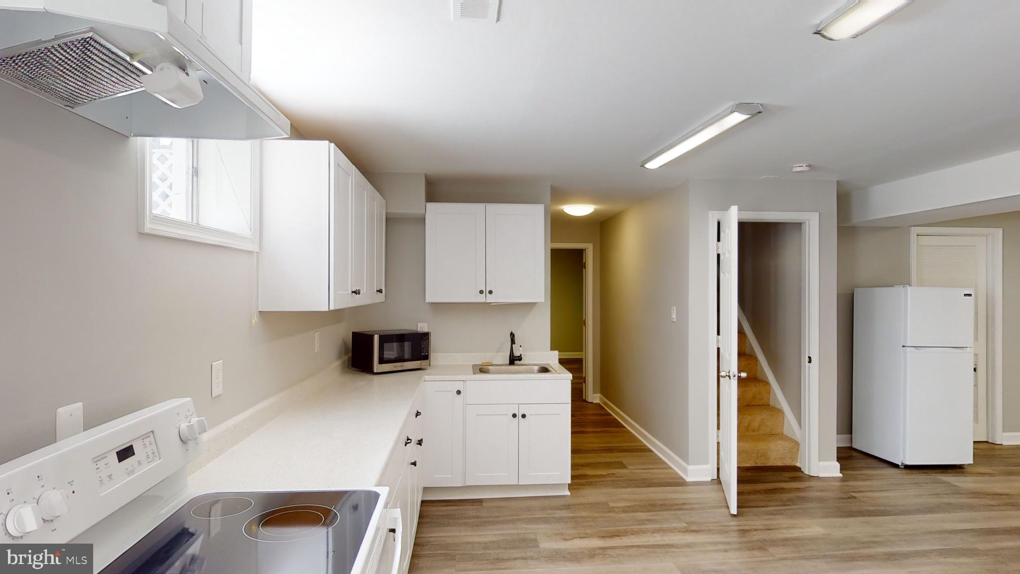 43392 Wayside Circle Ashburn, VA 20147 - Photo 37 of 41