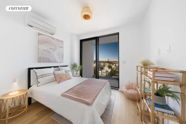 $1,495,000 | 14-35 Broadway, Unit PH8 | Astoria