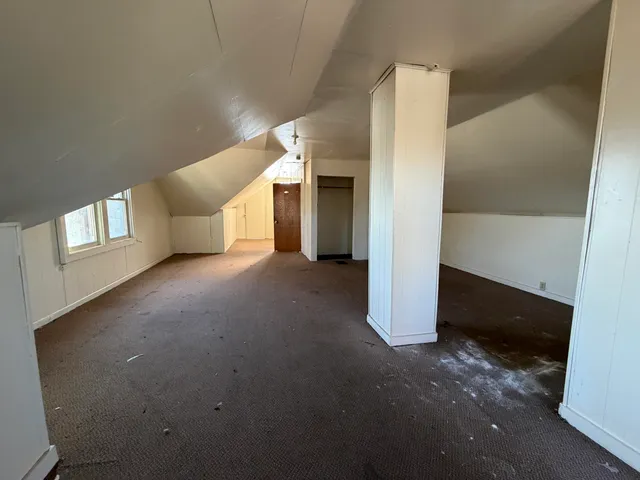 $139,900 | 1342 St Patrick Street, Racine, WI 53404