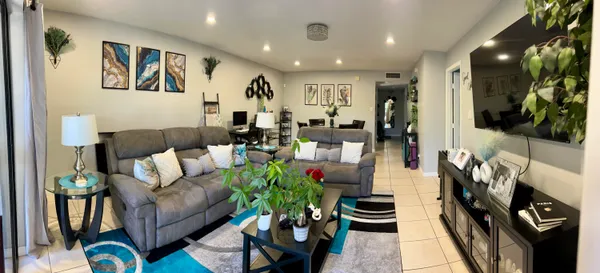 $210,000 | 140 South Cypress Road, Unit 123, Pompano Beach, FL 33060