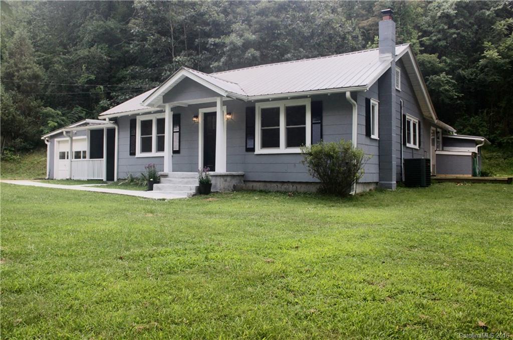 336 Newfound Road Leicester, NC 28748 - Photo 2 of 24