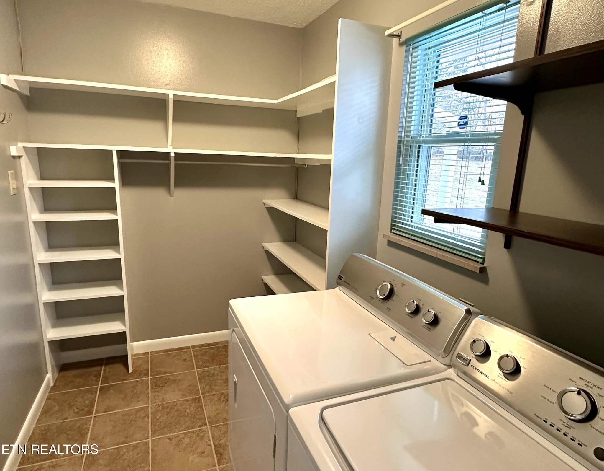 208 Pat Road Knoxville, TN 37922 - Photo 19 of 29 Gallery Image 19