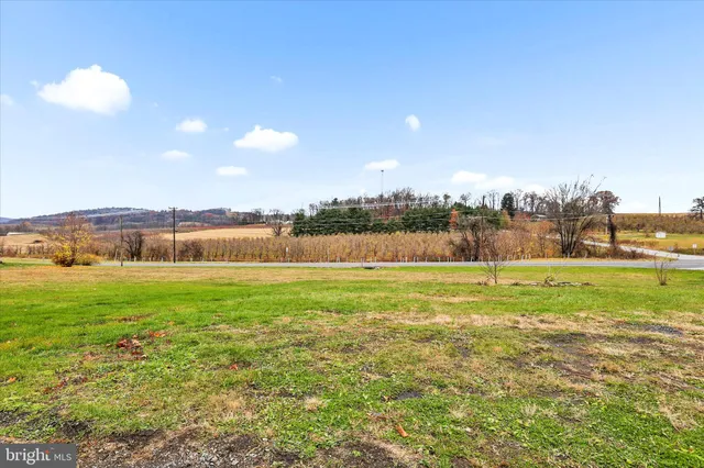 $375,000 | 21 Upper Bermudian Road, Gardners, PA 17324