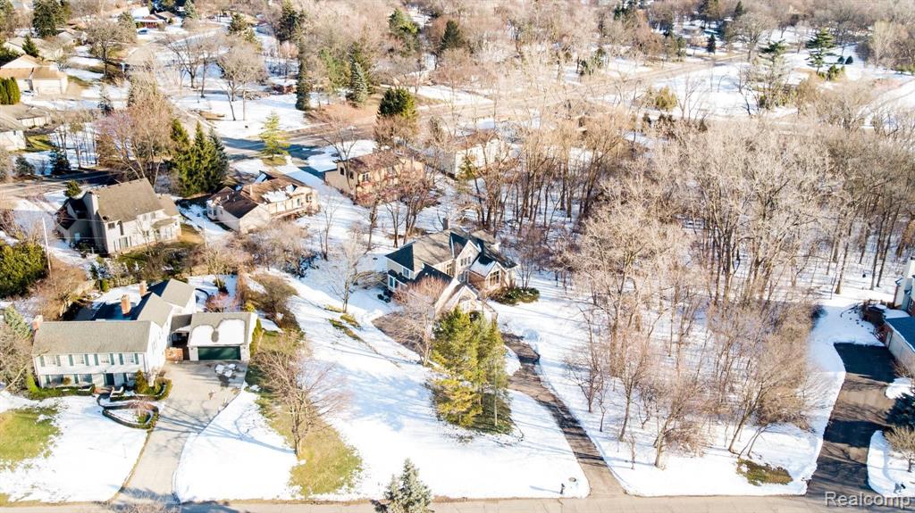 111 Devon Road Bloomfield Hills, MI 48302 - Photo 4 of 41