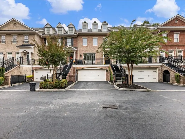 $499,900 | 21 Buford Village Walk, Buford, GA 30518