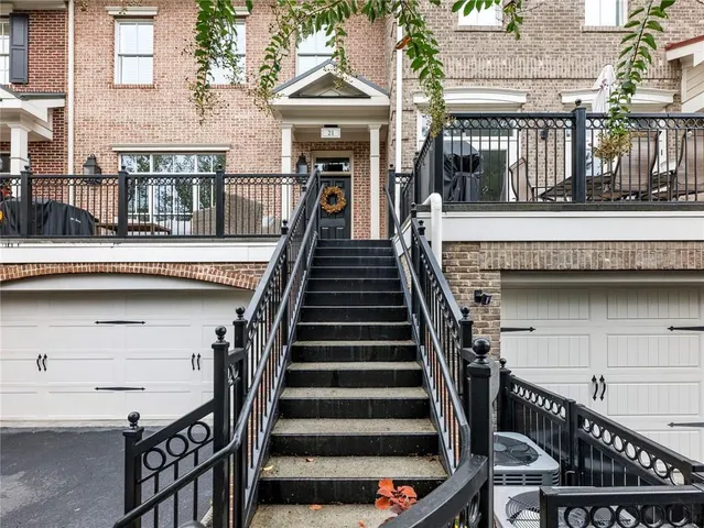 $499,900 | 21 Buford Village Walk, Buford, GA 30518