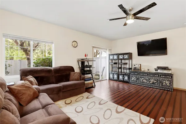 $375,000 | 6068 Illinois Lane Southeast, Unit A, Lacey, WA 98513