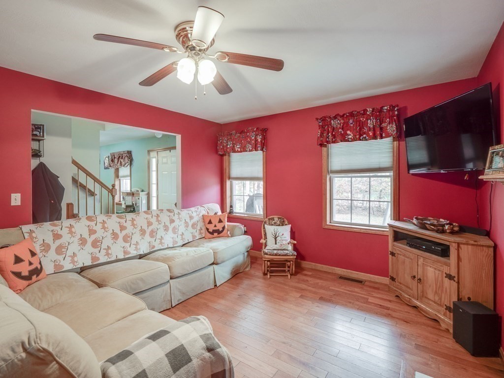 35 Main Street Brookline, NH 03033 - Photo 11 of 33 Gallery Image 11