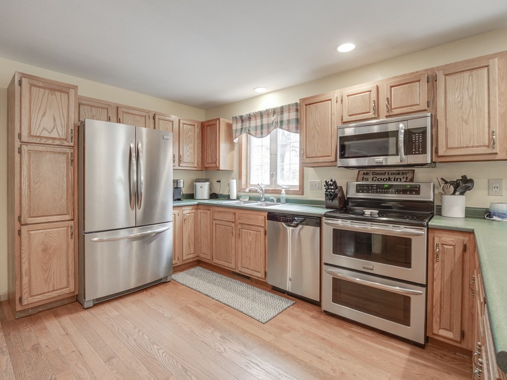 35 Main Street Brookline, NH 03033 - Photo 2 of 33 Gallery Image 2