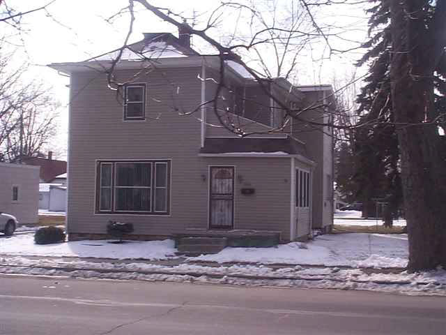 304 East Main Street Butler, IN 46721 - Photo 1 of 5