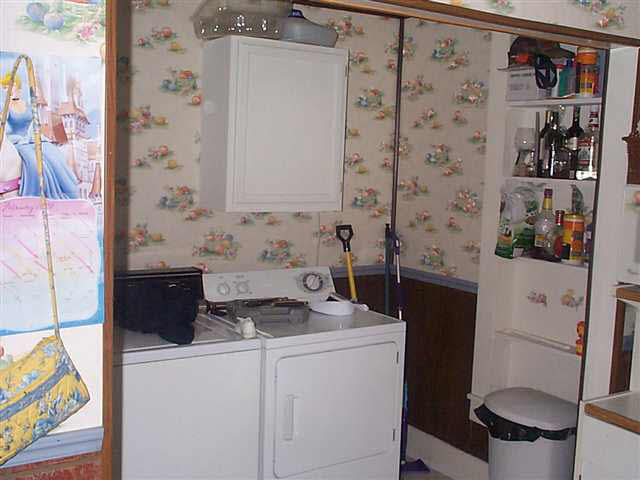 304 East Main Street Butler, IN 46721 - Photo 4 of 5