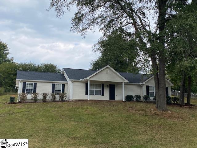 13 Arlington Road Greer, SC 29651 - Photo 1 of 31 Gallery Image 1