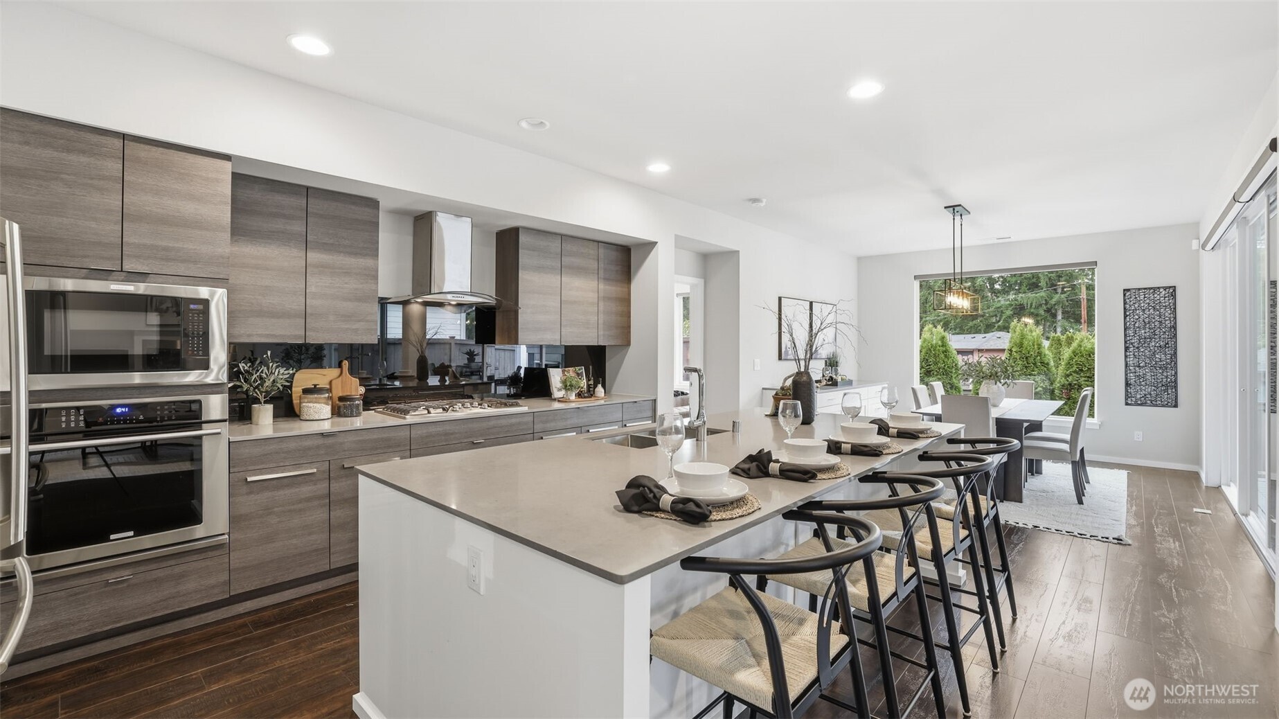 23623 Southeast 248th Place Maple Valley, WA 98038 - Photo 6 of 34