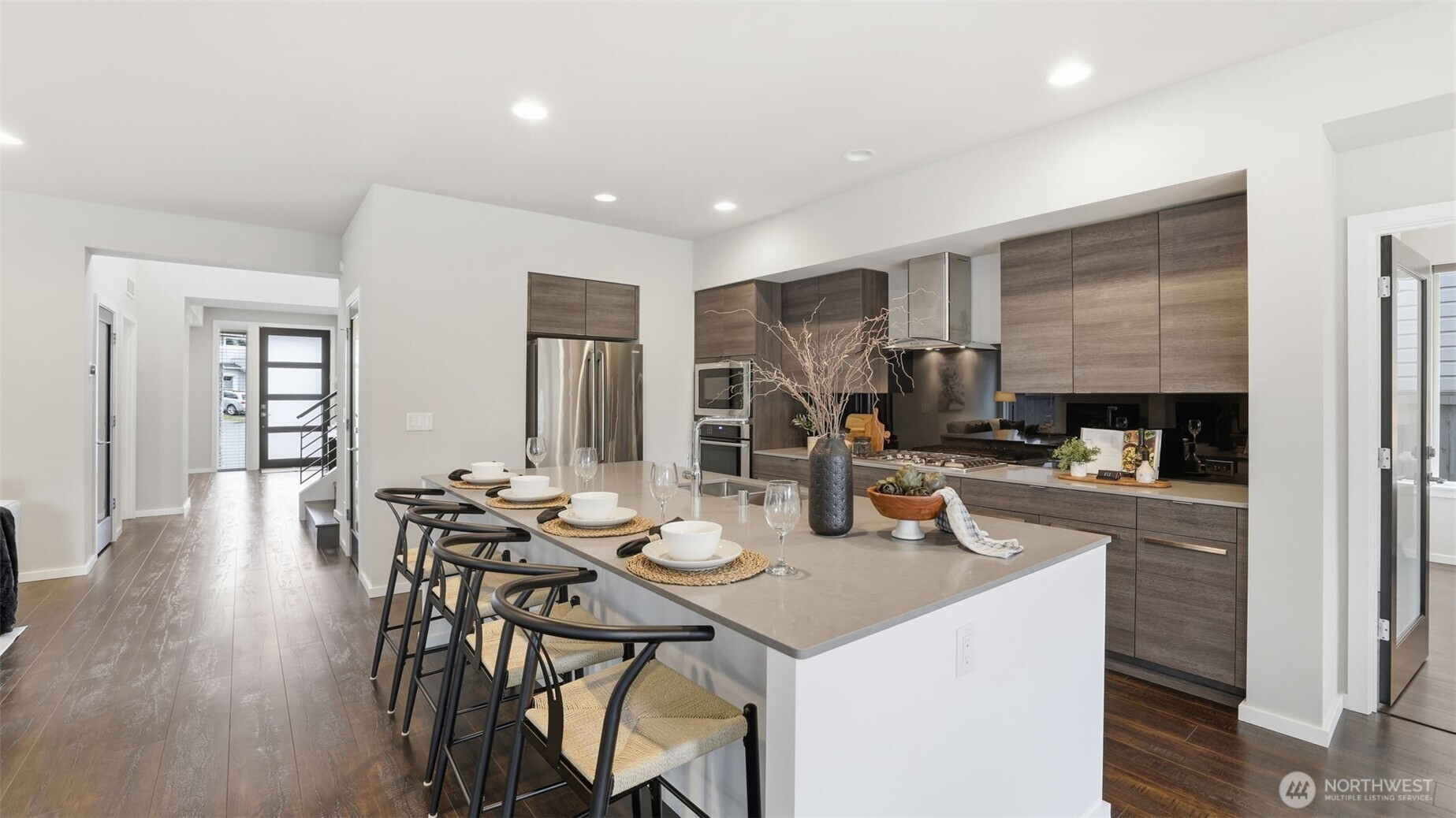 23623 Southeast 248th Place Maple Valley, WA 98038 - Photo 8 of 34