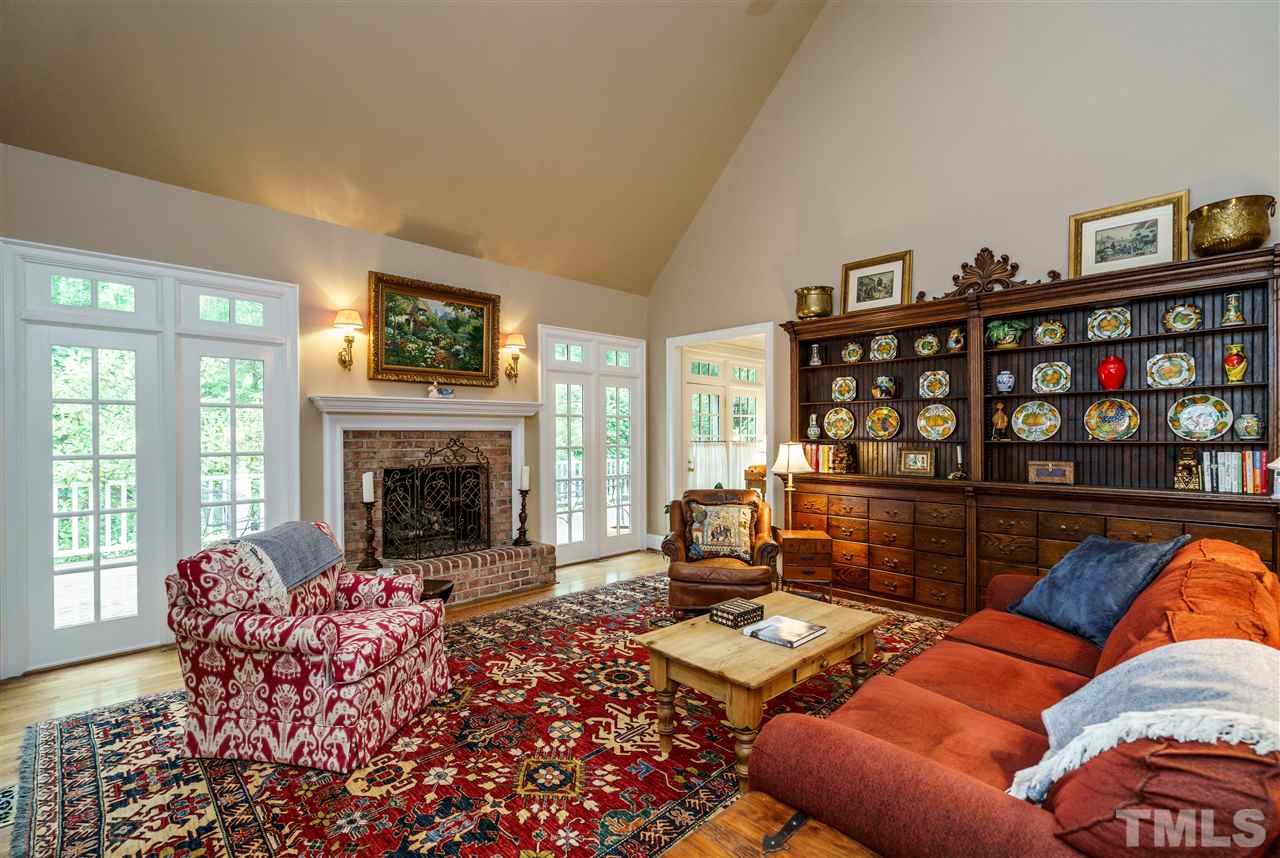 306 Marlowe Road Raleigh, NC 27609 - Photo 8 of 25