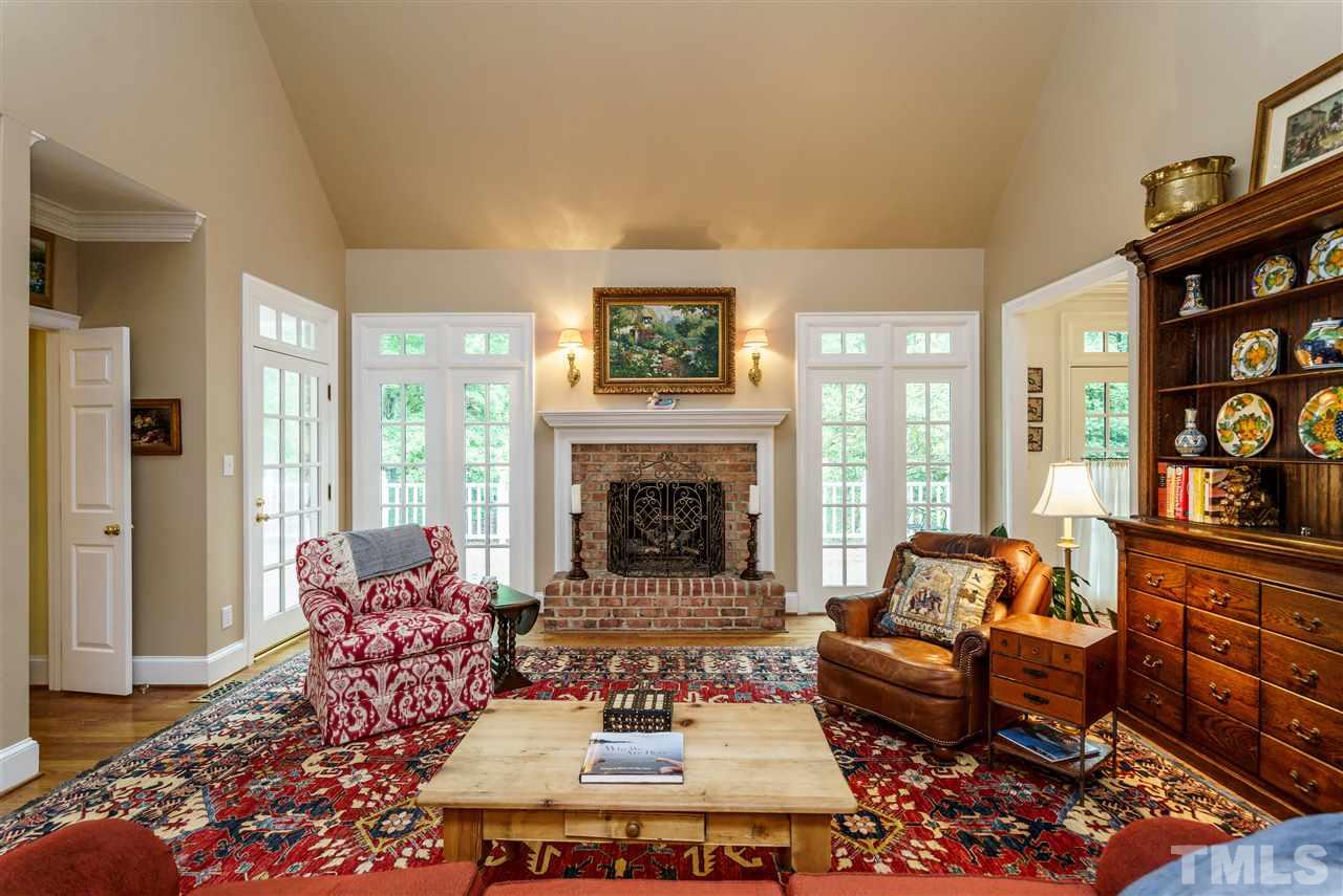 306 Marlowe Road Raleigh, NC 27609 - Photo 9 of 25