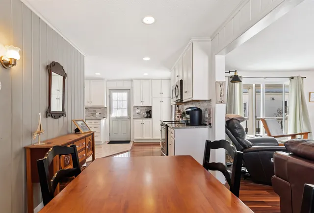 $648,000 | 33 Endicott Street, Unit 7, Wolfeboro, NH 03894