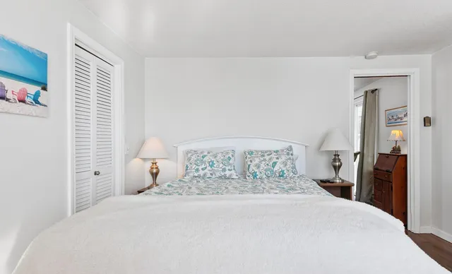 $648,000 | 33 Endicott Street, Unit 7, Wolfeboro, NH 03894