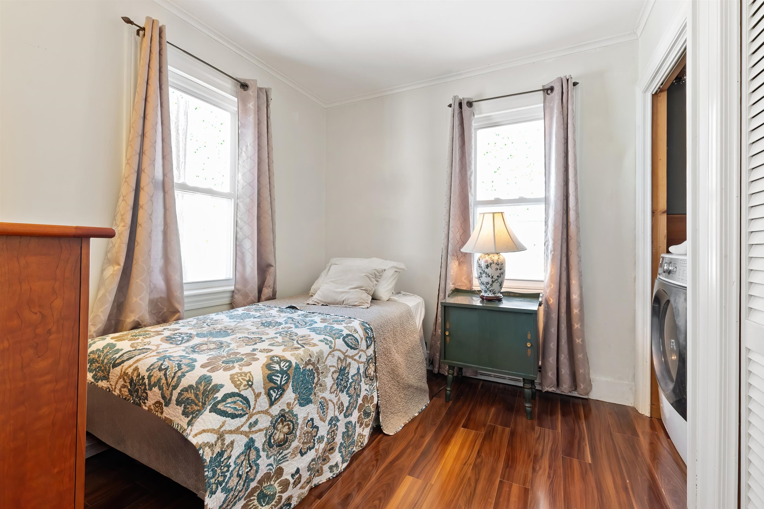 33 Endicott Street, Unit 7 Wolfeboro, NH 03894 - Photo 8 of 35