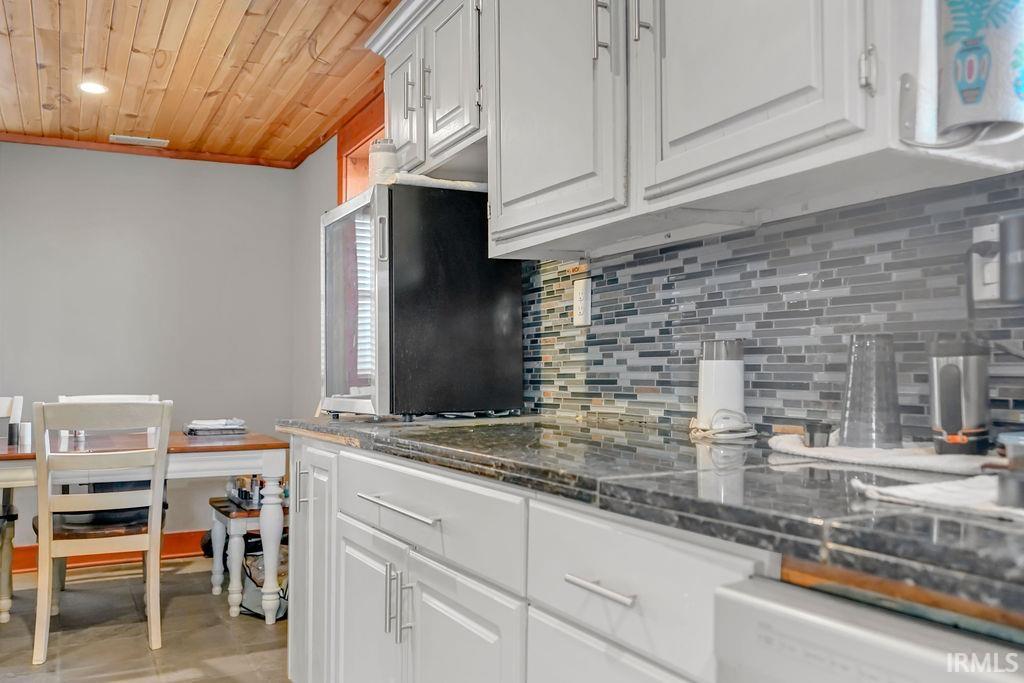 7318 North Red Hill Road Ellettsville, IN 47429 - Photo 23 of 32