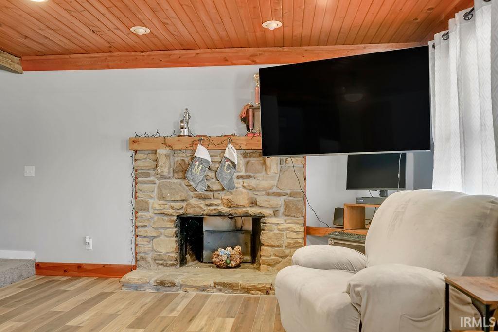 7318 North Red Hill Road Ellettsville, IN 47429 - Photo 9 of 32