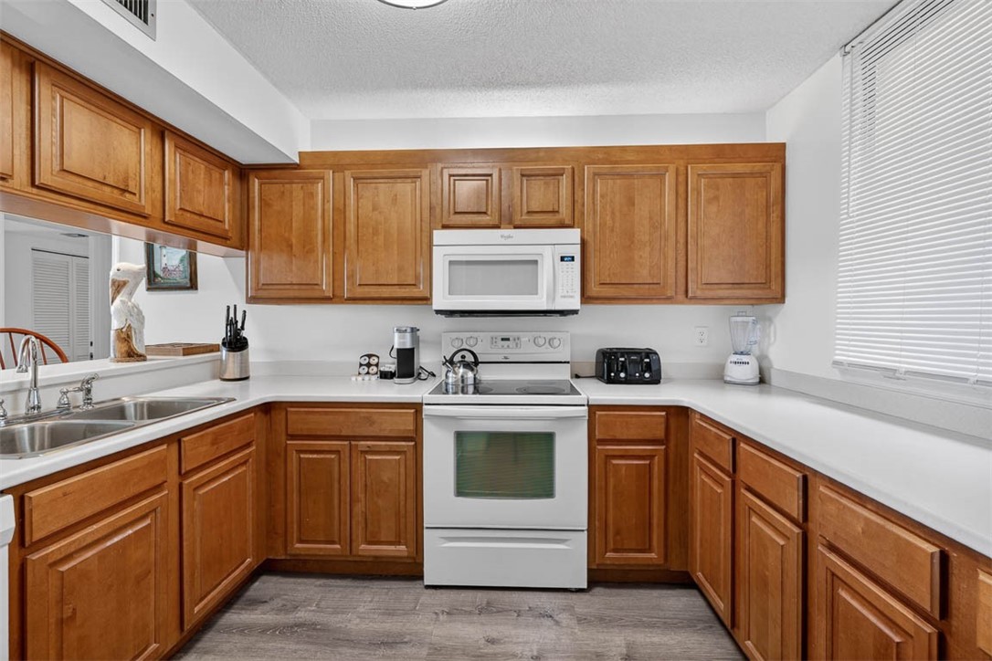 201 Neptune Road, Unit 349 St. Simons Island, GA 31522 - Photo 7 of 28