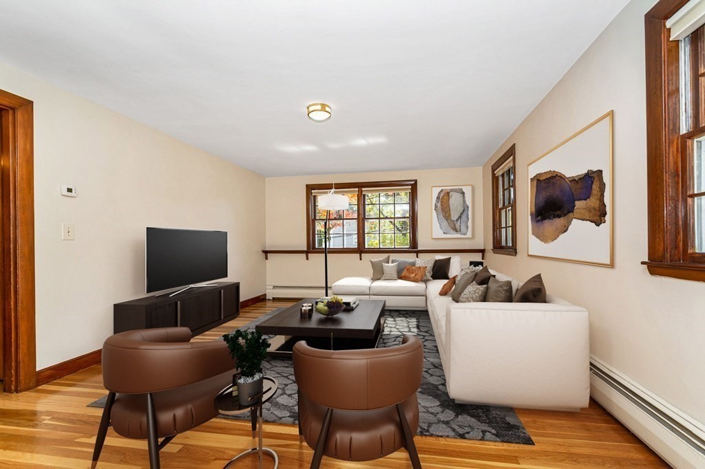 17 Wakefield Street Reading, MA 01867 - Photo 13 of 40