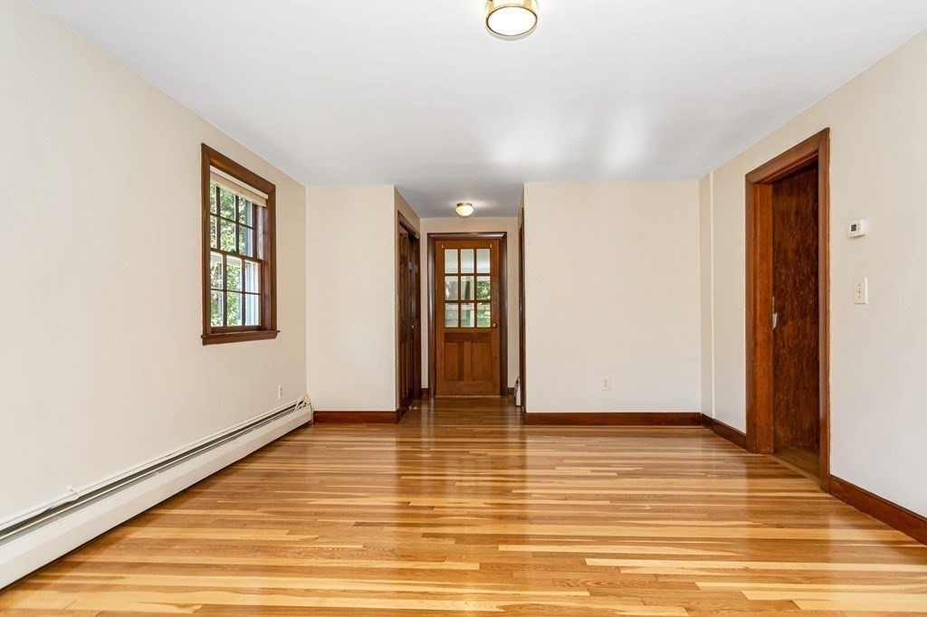 17 Wakefield Street Reading, MA 01867 - Photo 14 of 40