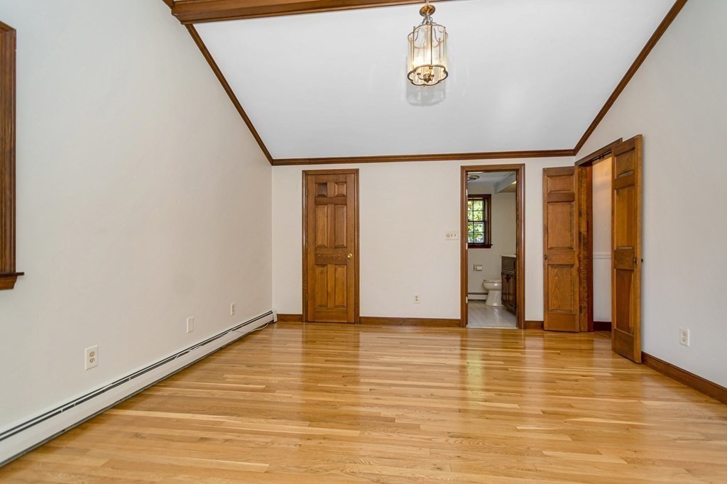 17 Wakefield Street Reading, MA 01867 - Photo 19 of 40