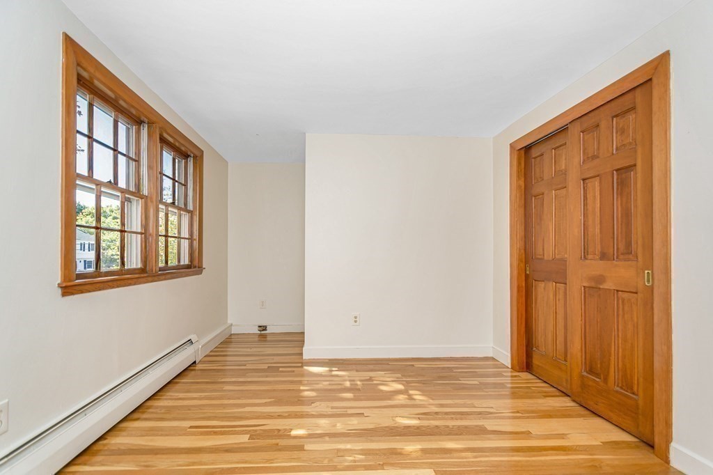 17 Wakefield Street Reading, MA 01867 - Photo 24 of 40