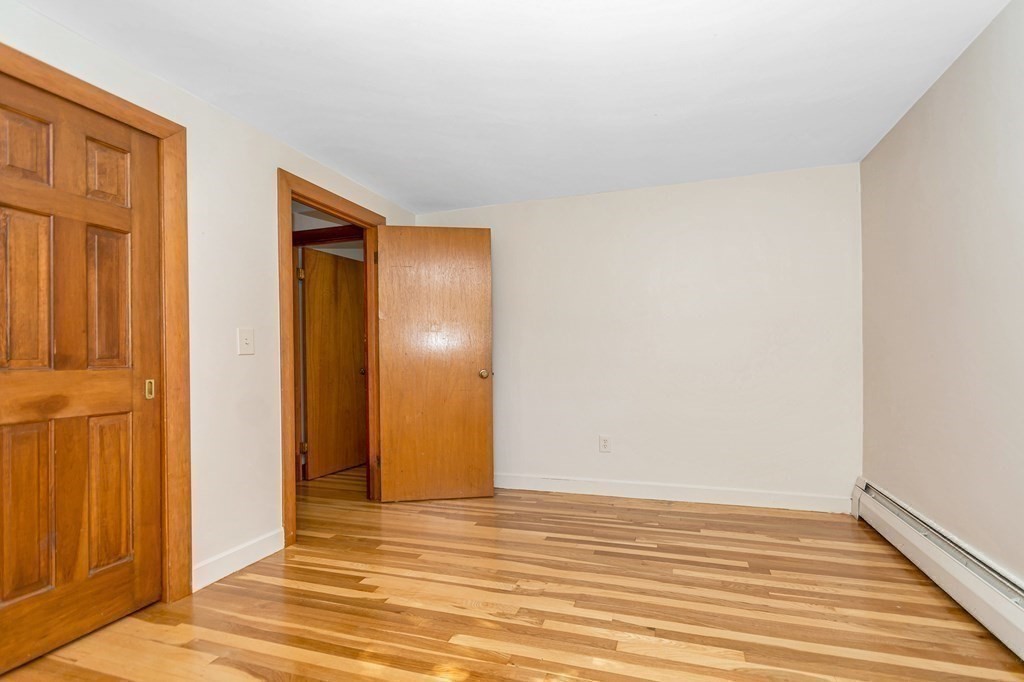 17 Wakefield Street Reading, MA 01867 - Photo 25 of 40