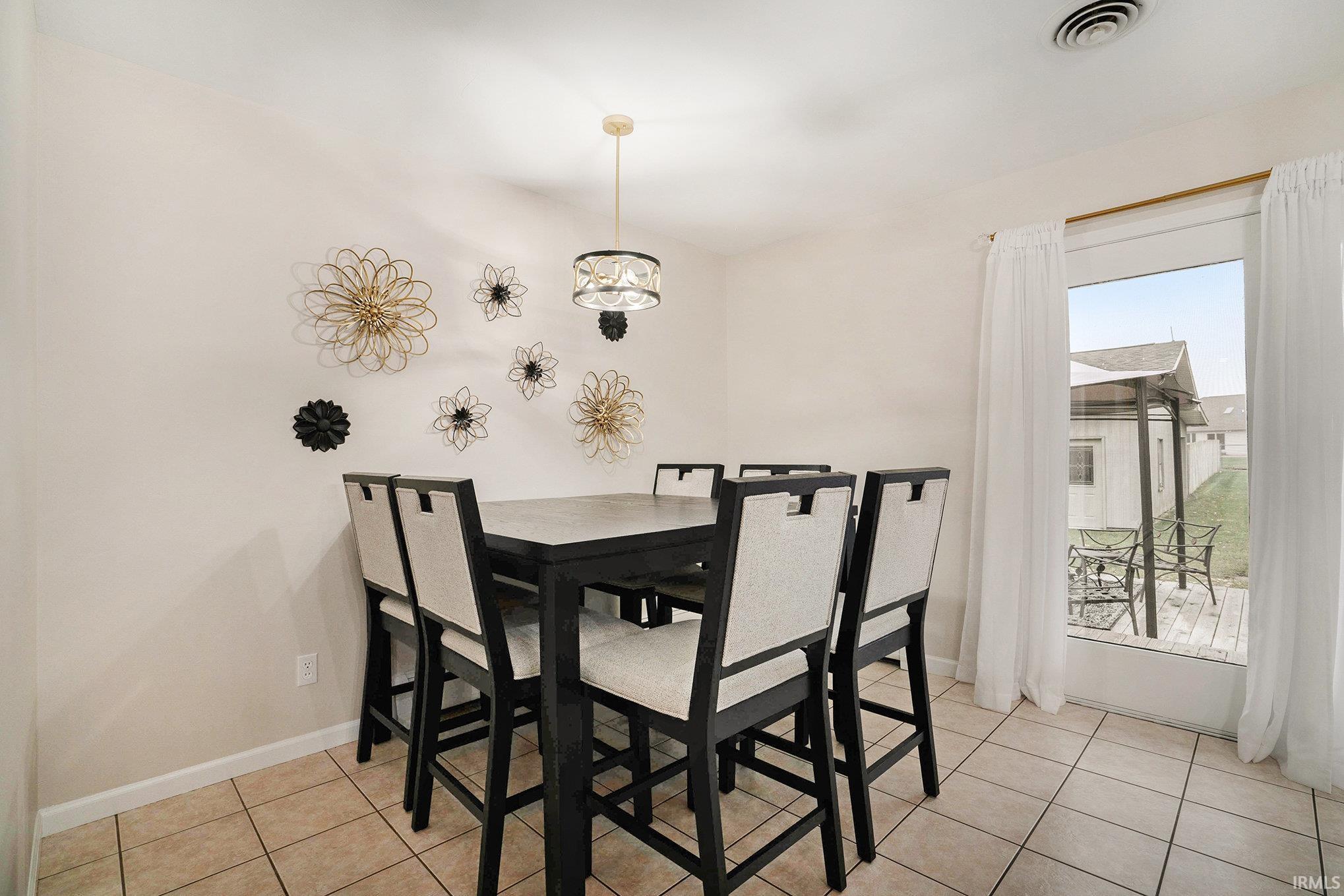 72193 County Road 9 Nappanee, IN 46550 - Photo 6 of 29