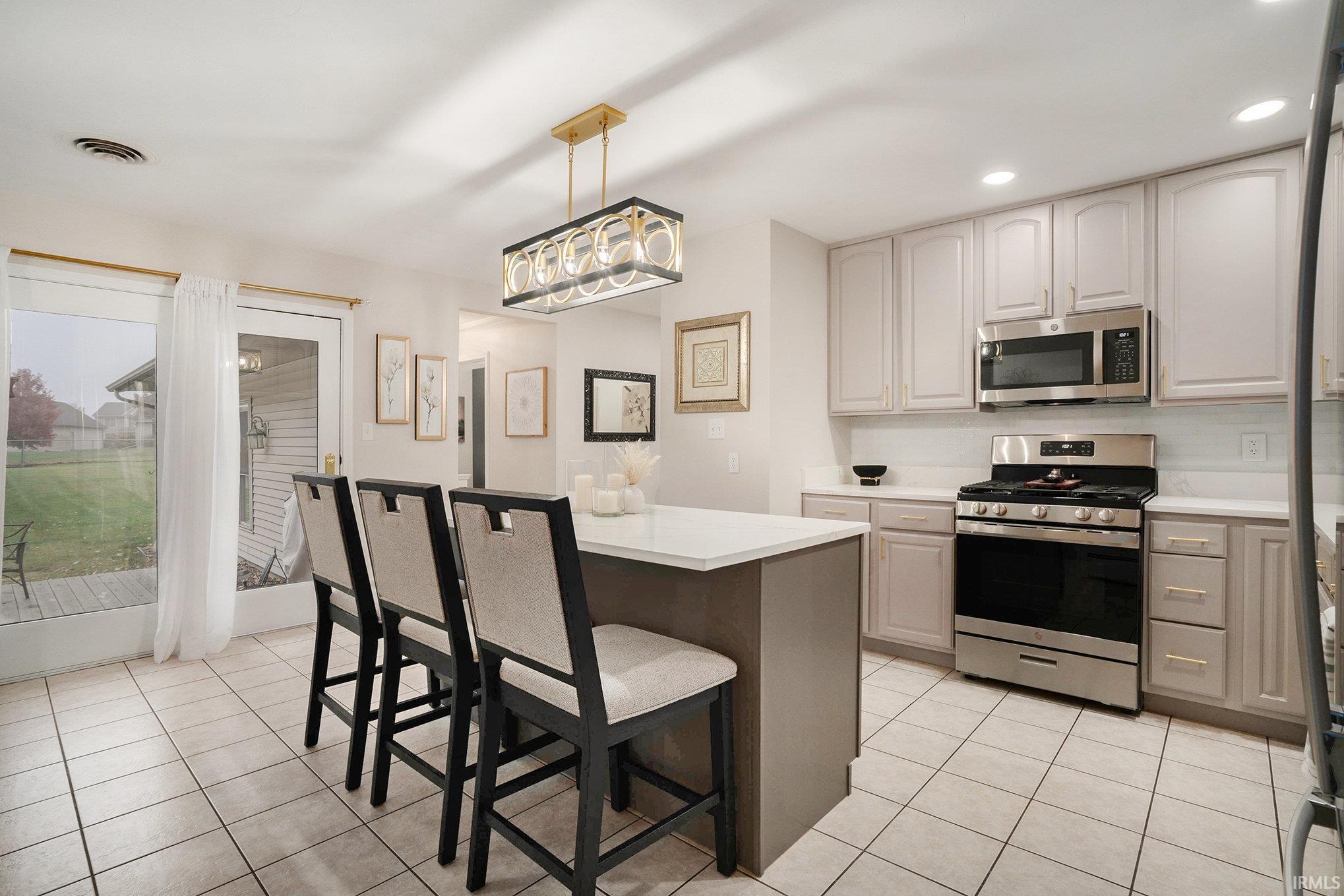 72193 County Road 9 Nappanee, IN 46550 - Photo 7 of 29