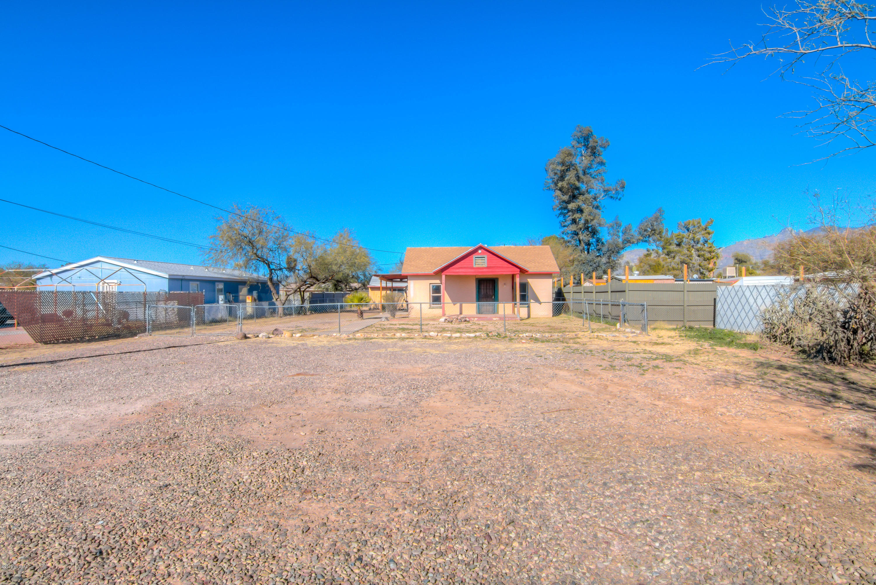 265 East Roger Road Tucson, AZ 85705 - Photo 5 of 28